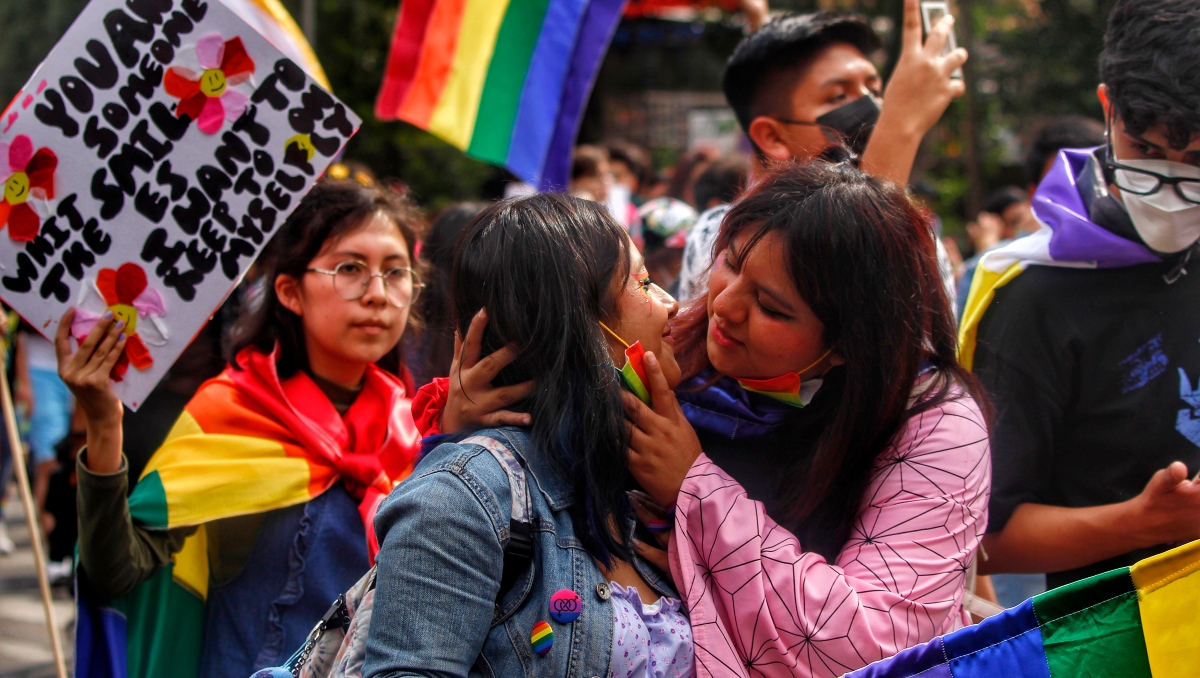 Así se vivió la marcha LGBTQ+ en Puebla: exigen alto a discriminación | Melanie Torres