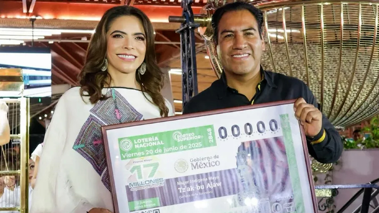 Chiapas y Lotería Nacional celebran a indígena maya con sorteo por la Reina Roja