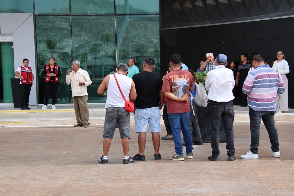 La manifestación fue en la Presidencia Municipal de Torreón. | Verónica Rivera