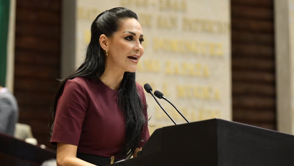 Merilyn Gómez asegura que la extinción del Coneval es una transformación inteligente. Foto: (Especial)