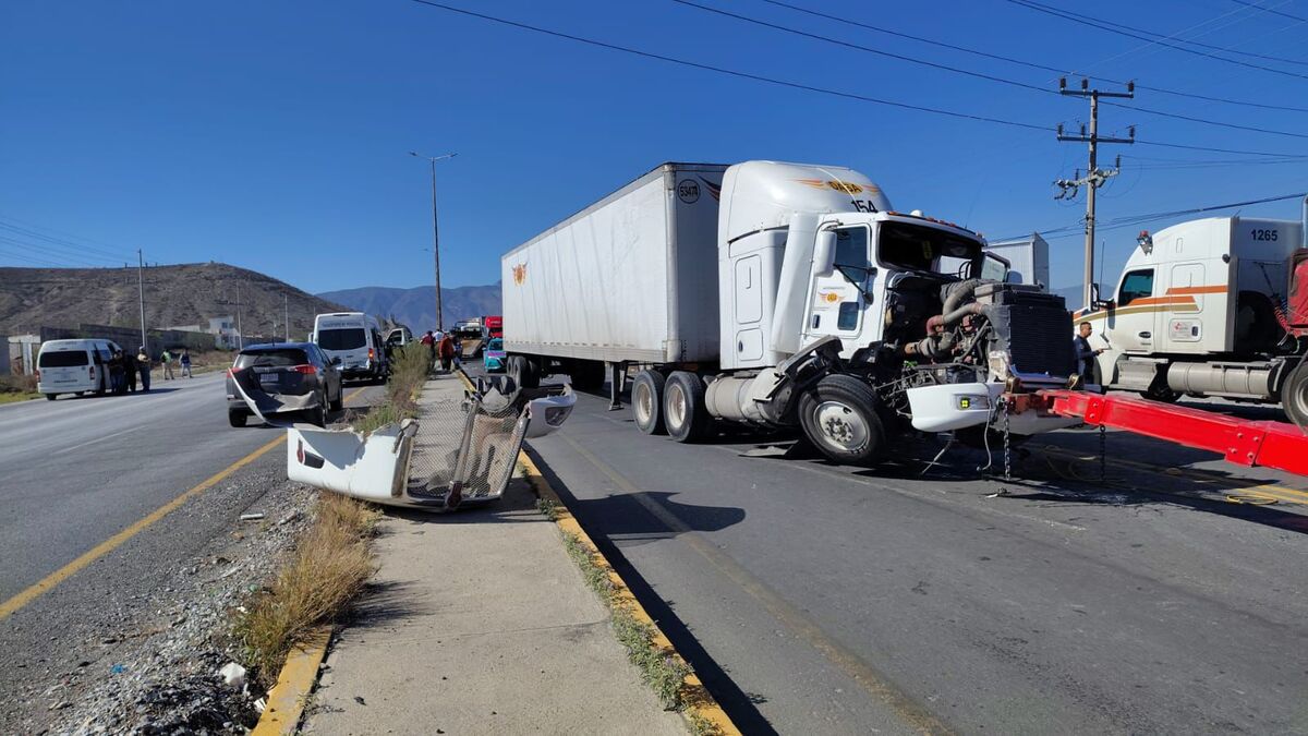 Accidente vial en Saltillo. | Especial