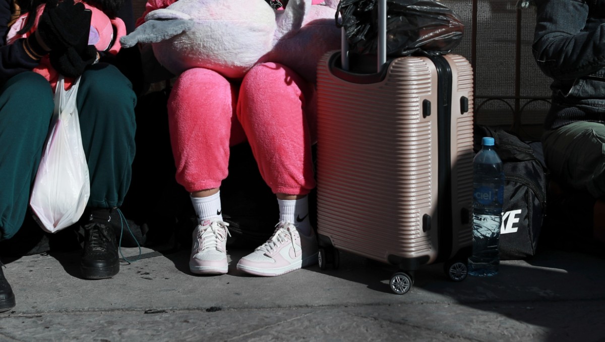 Chiapas: Grupo de migrantes en huelga de hambre tras negarles atención en INM