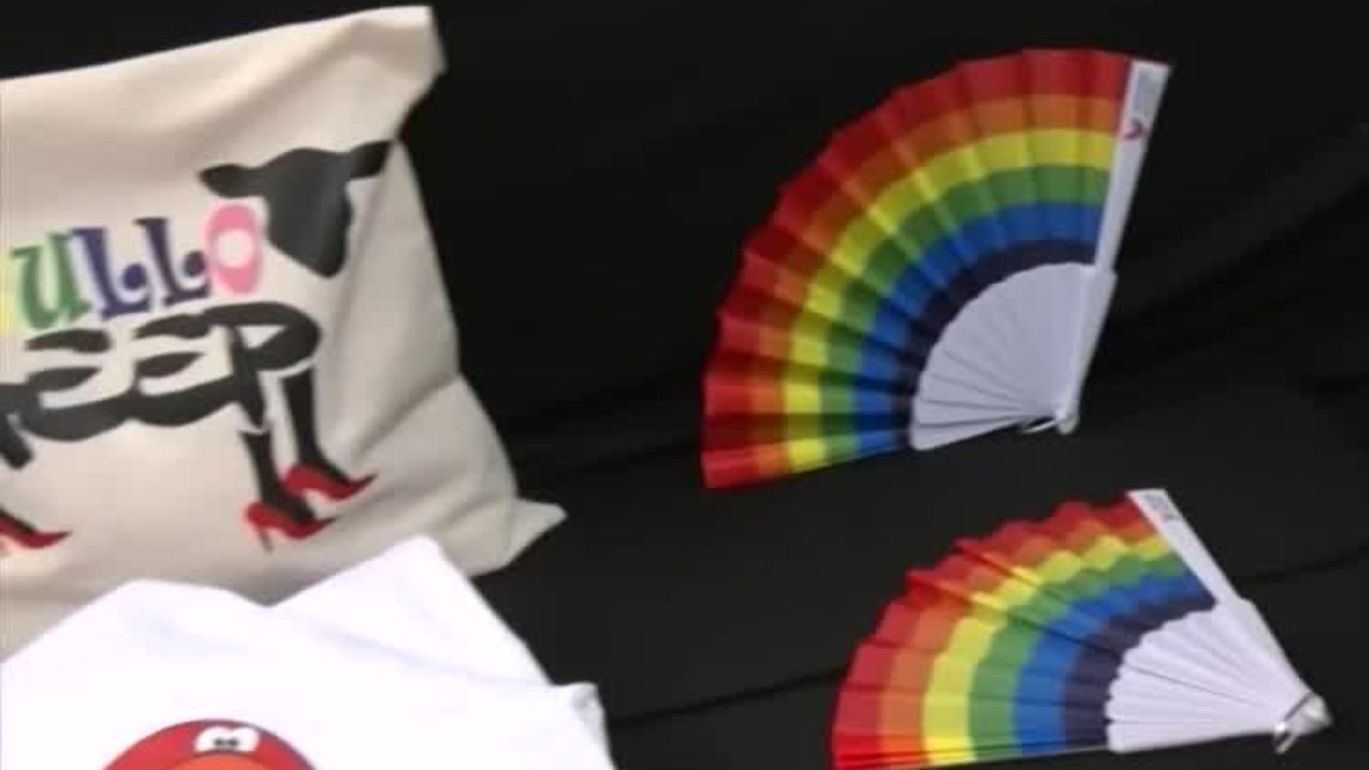 Personas privadas de su libertad crean artículos para la marcha del orgullo LGBT+