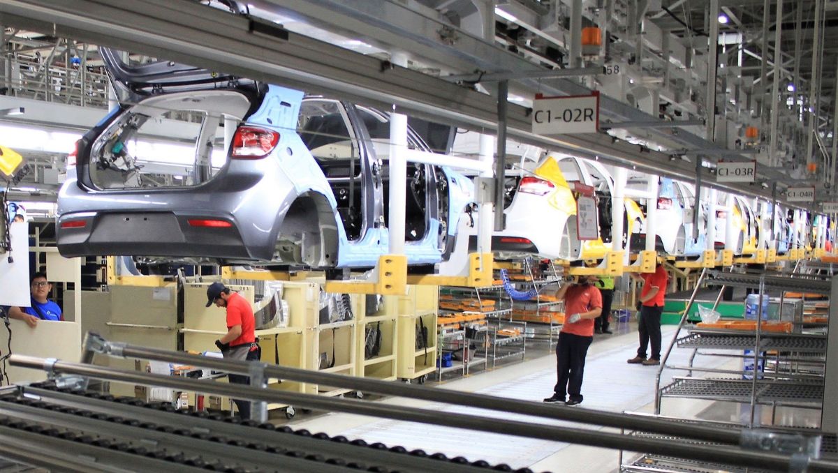 Industria automotriz. Roberto Alanís