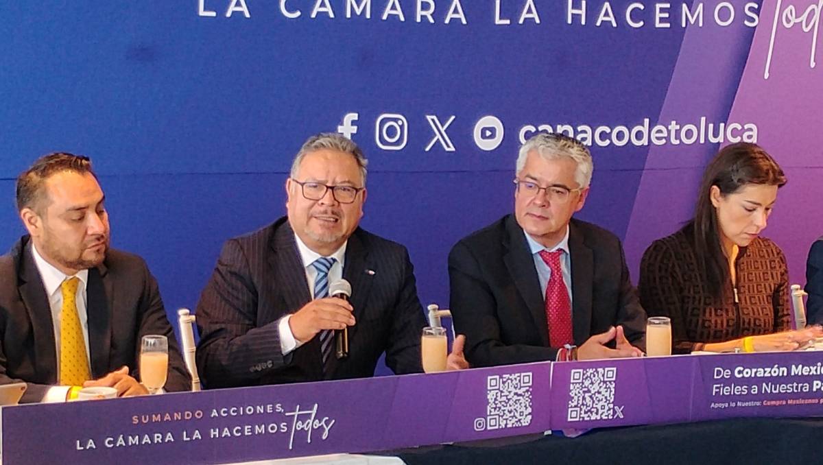 Norberto Morales, reconoció que 34 inspectores son insuficientes para inspeccionar las más de 830 mil unidades económicas. | Foto: Alondra Ávila