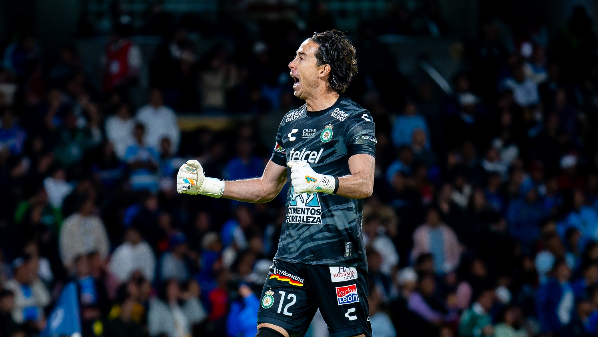 Óscar Jiménez ve con buenos ojos el regreso de Viñas al Club León (Imago7)