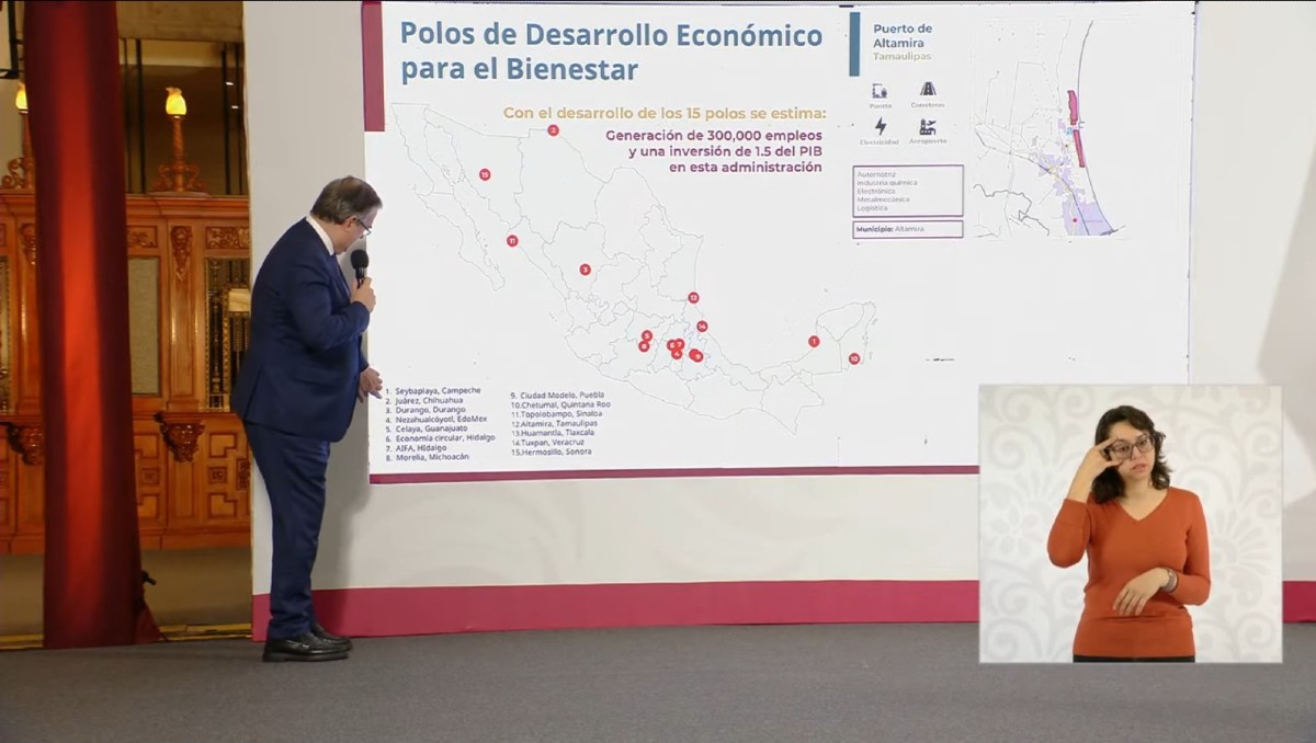 El secretario de economía Marcelo Ebrard expuso los 15 polos de desarrollo en México. (Cortesía)