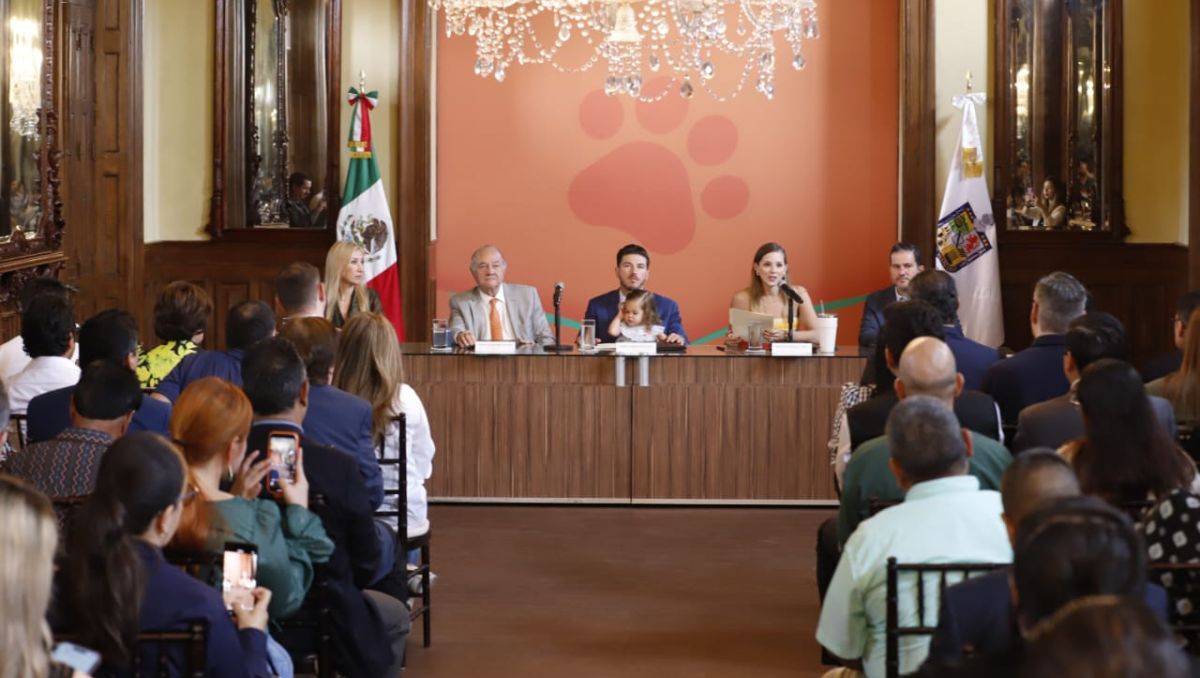 Se firmó un decreto de la reforma a la Ley Protección Animal para la Sustentabilidad. Luis Guerra