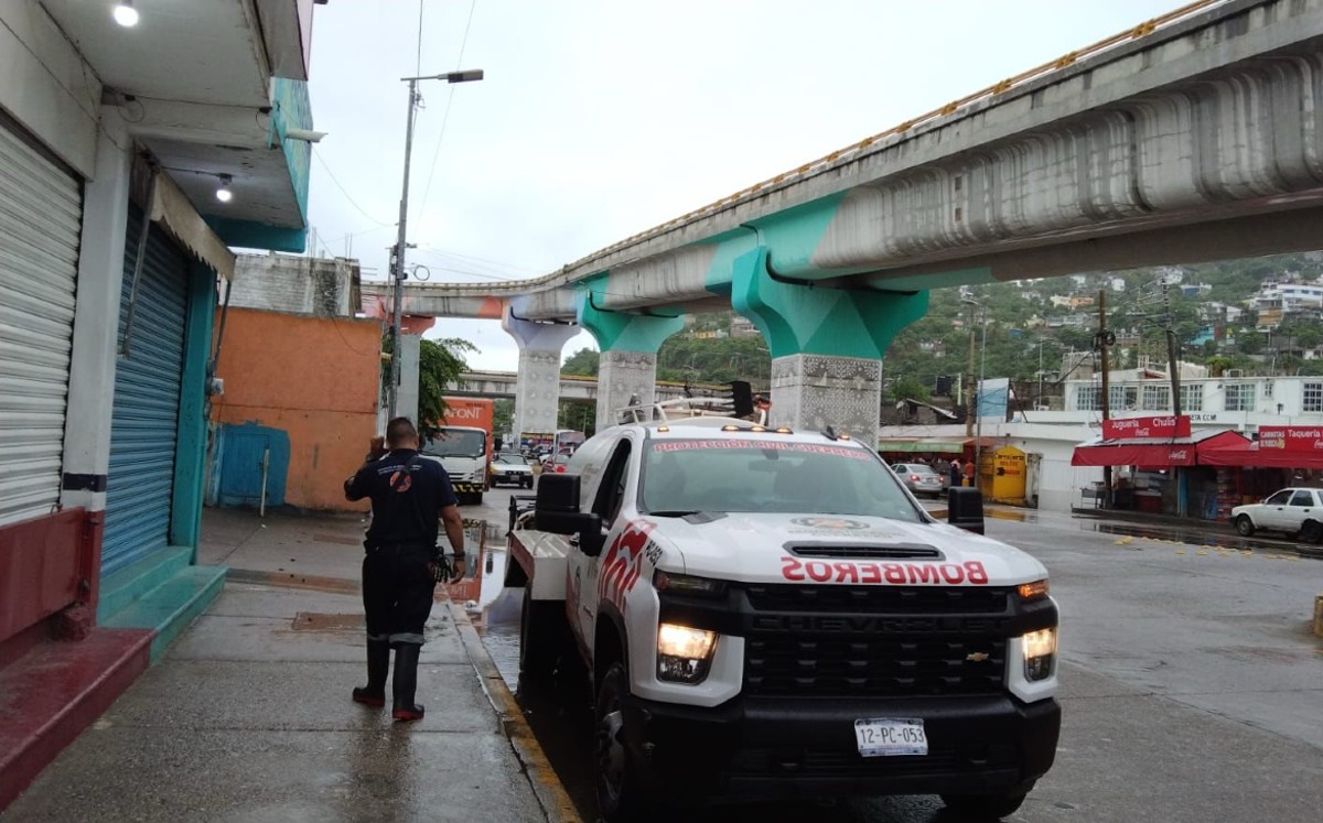 Evelyn Salgado activa protocolos preventivos en municipios por 'Flossie' en Guerrero. | Especial