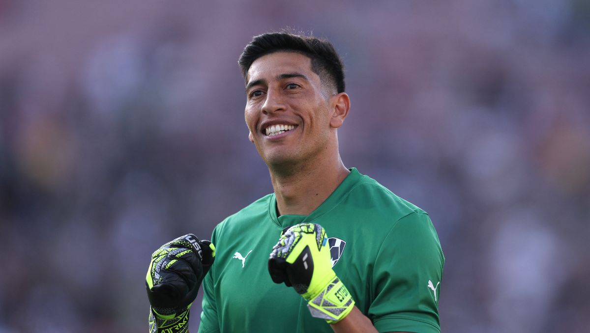 Torrent considera que Andrada por meritocracia es el titular de Rayados en el Mundial de Clubes (AFP)