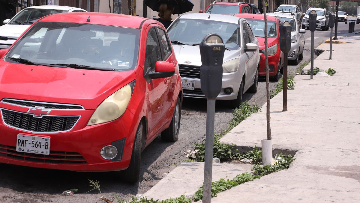 Cambio de Parquímetros en Monterrey | Foto: Luis Guerra