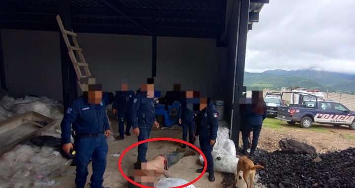 El hombre fue auxiliado y trasladado a un hospital por lesiones e intoxicación.