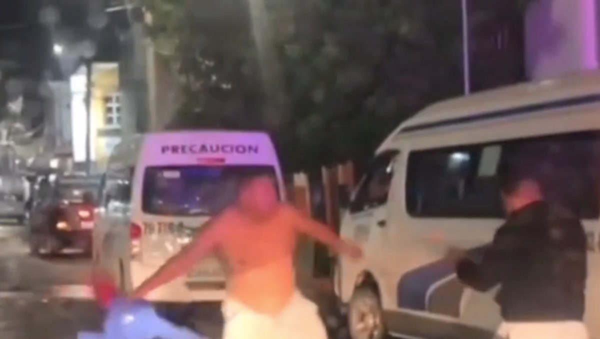 Captan a chóferes de transporte público de Tulancingo, Hidalgo, protagonizando pelea