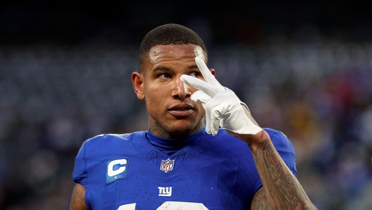 Darren Waller sale del retiro para jugar con Miami Dolphins en 2025 (AP)