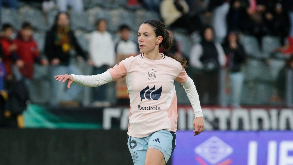 Aitana Bonmatí mejora tras meningitis y podría jugar ante Portugal (Reuters)