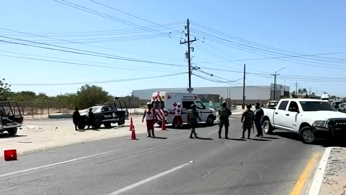 Asesinan en Baja California Sur a un jefe policiaco tras un ataque en una taquería
