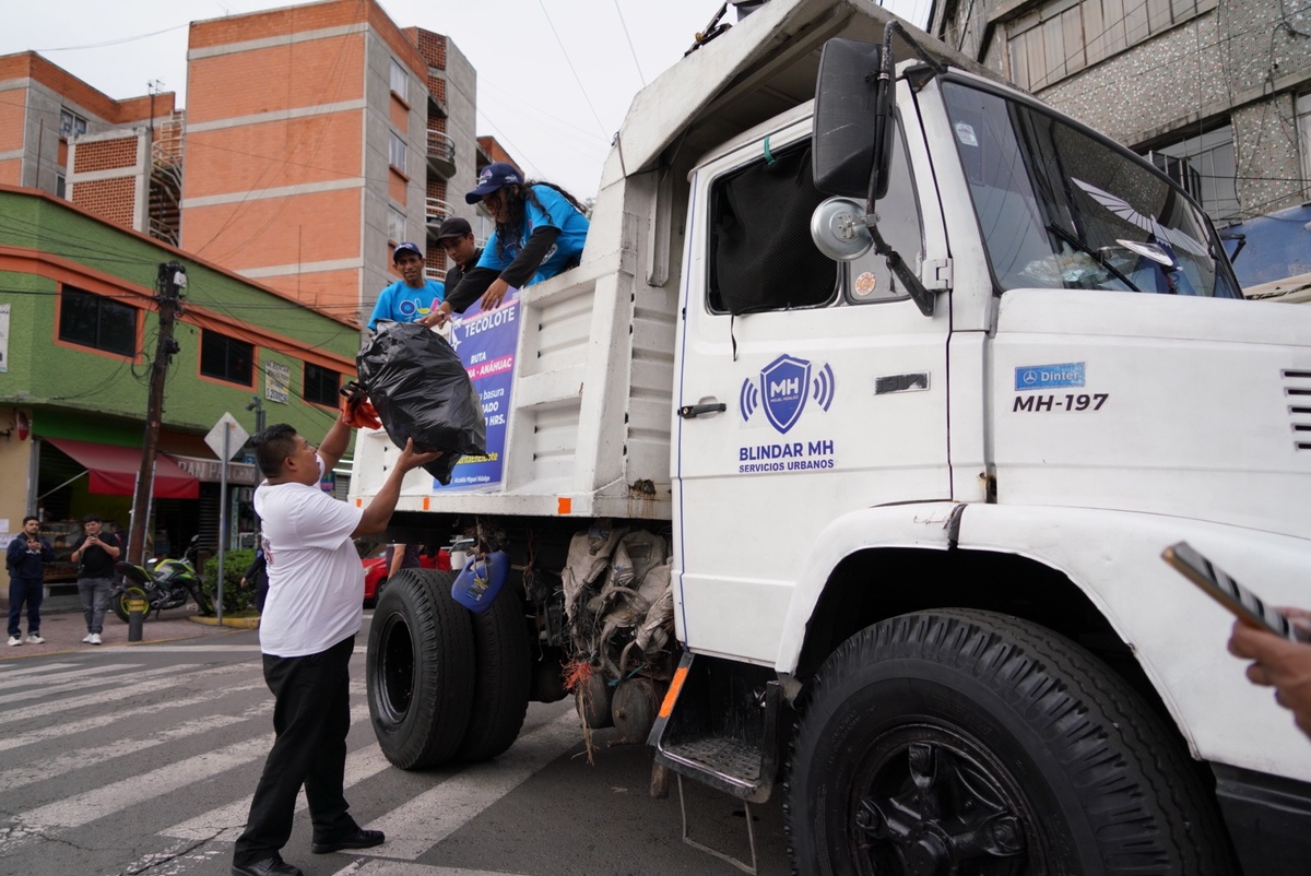 Implementan "Ruta del Tecolote" contra basureros clandestinos en la Miguel Hidalgo. | X