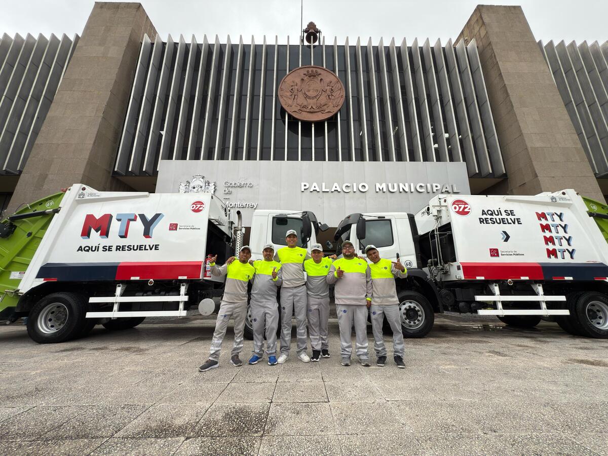 Más de 70 camiones operan para recolectar 33,500 toneladas de desechos cada mes en Monterrey. (Cortesía)