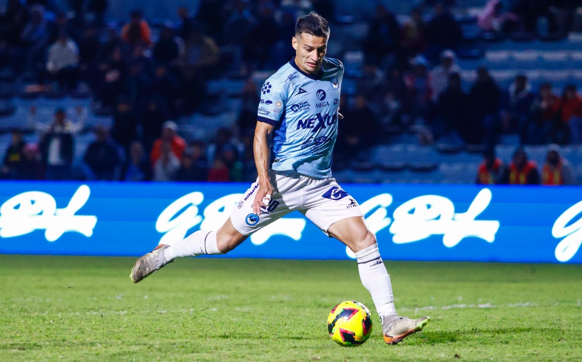 Danilo Santacruz deja Jaiba Brava para regresar a Paraguay. | Víctor Duran