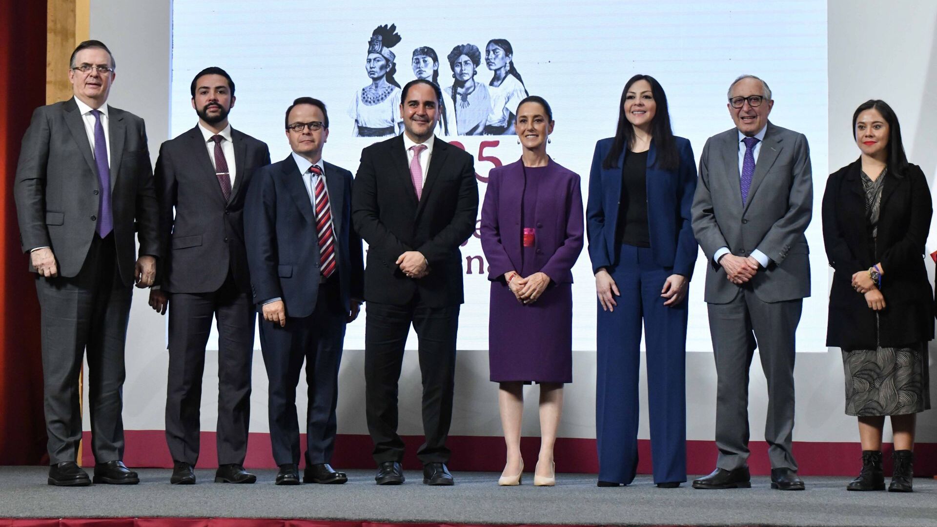 Industria farmacéutica invertirá más de 10 mil mdp ante Plan México