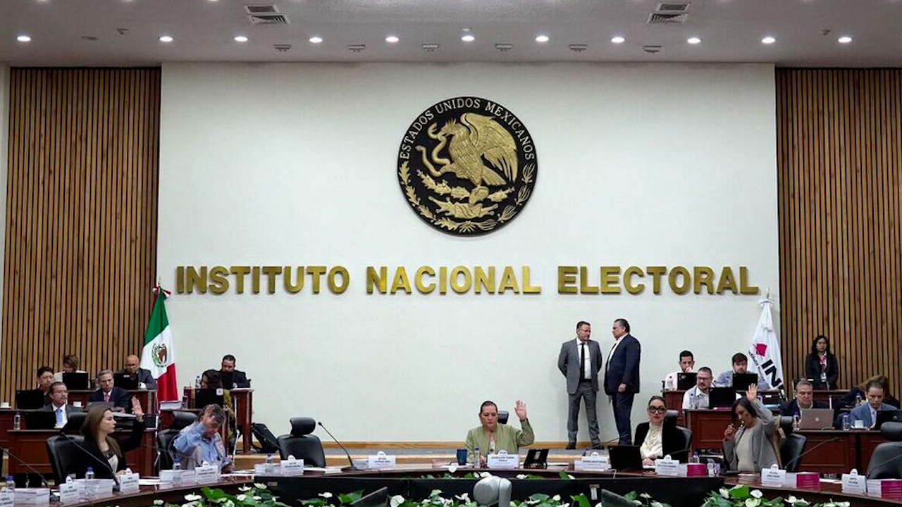 INE multa a partidos con 31.9 mdp por fallas en su cumplimiento de obligaciones fiscales