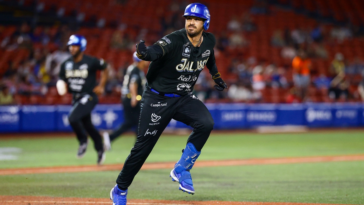 Josh Fuentes fue el héroe de los caporales ante Durango (Foto: Cortesía Charros de Jalisco)