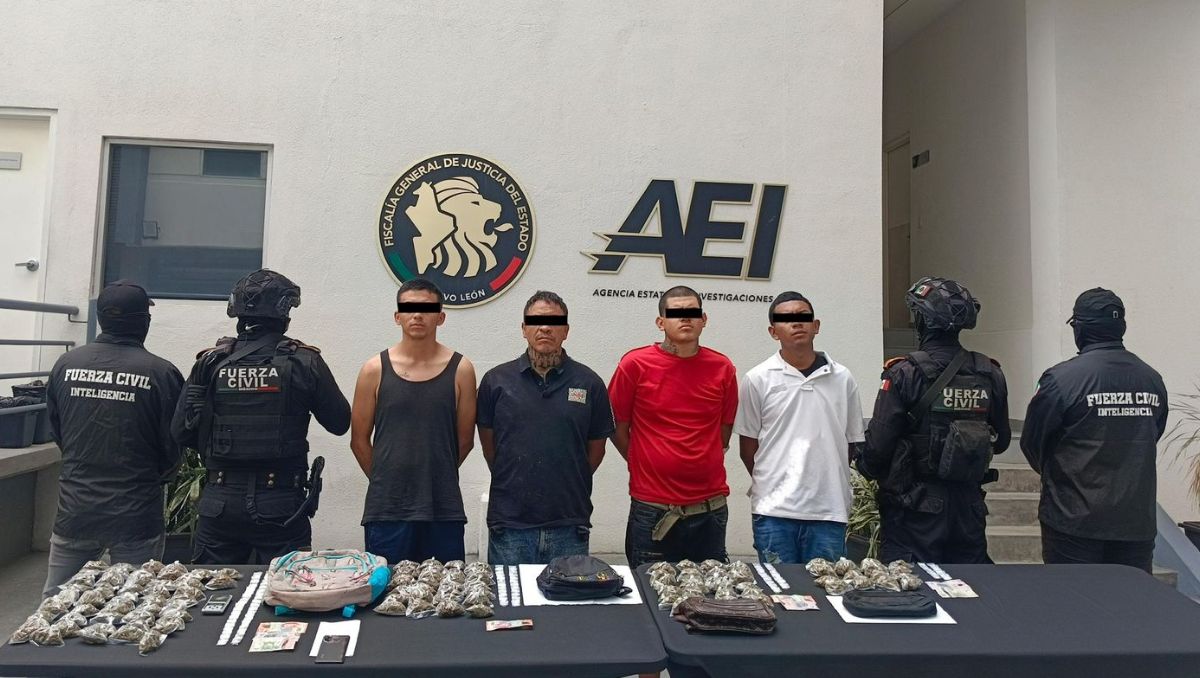 Los detenidos fueron identificados como Aldair “N”, Raúl “N”,  José “N”, Juan “N” y un adolescente de 14 años. / Especial