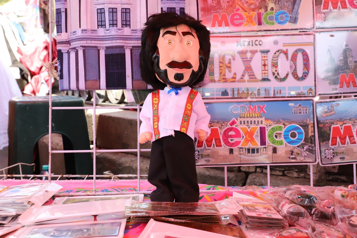 Muñeco de Noroña en el Centro Histórico de la capital. | Foto: Javier Ríos