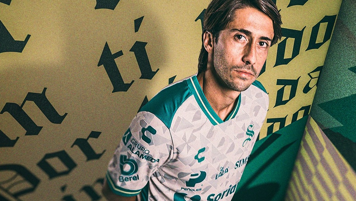 Santos Laguna lanza su nuevo uniforme para temporada 2025-2026. | Cortesía