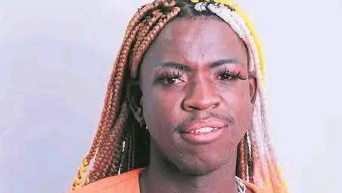 Muere tiktoker Moses Sibiya en trágico choque frontal. | Redes sociales