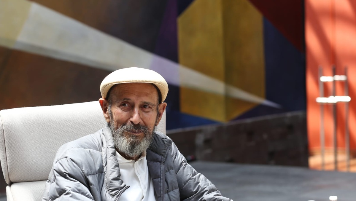 Arnaldo Coen presenta y explica su nuevo mural | Araceli Lopez