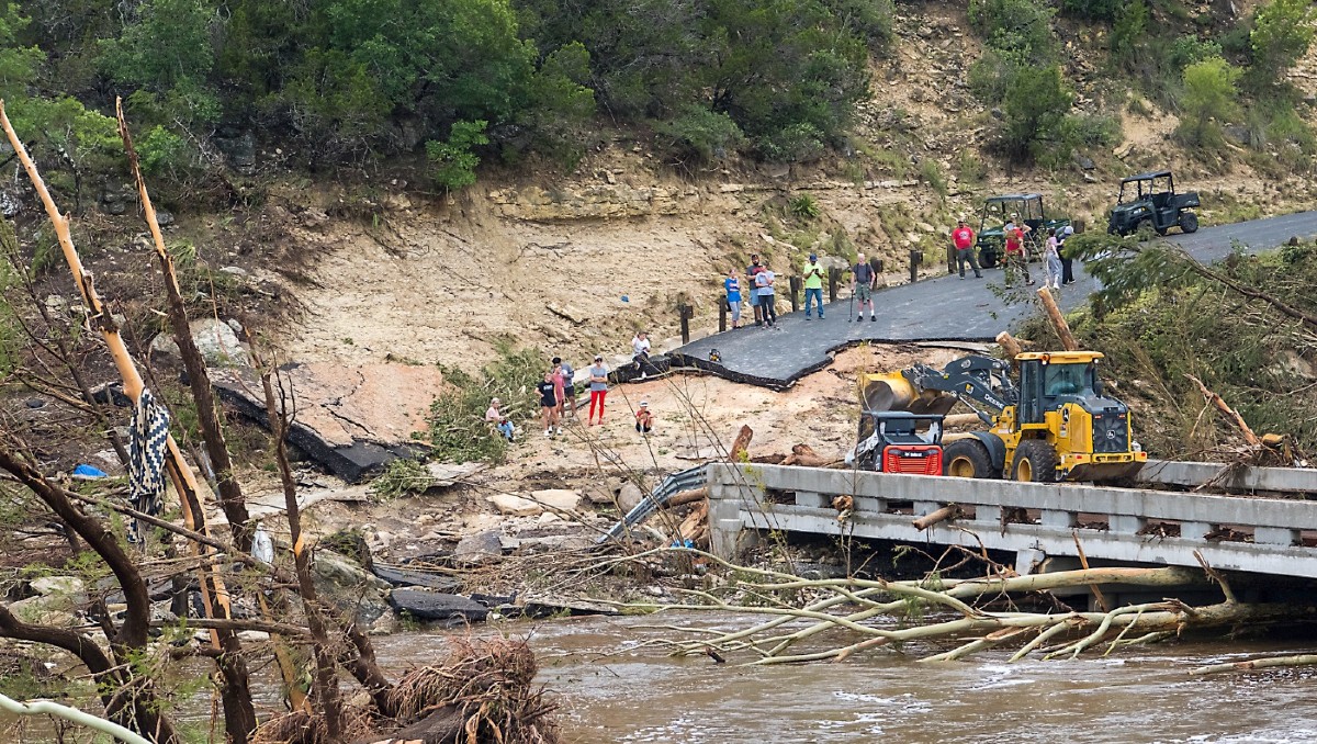Inundaciones en Texas dejan saldo fatal: desaparecen 27 niñas