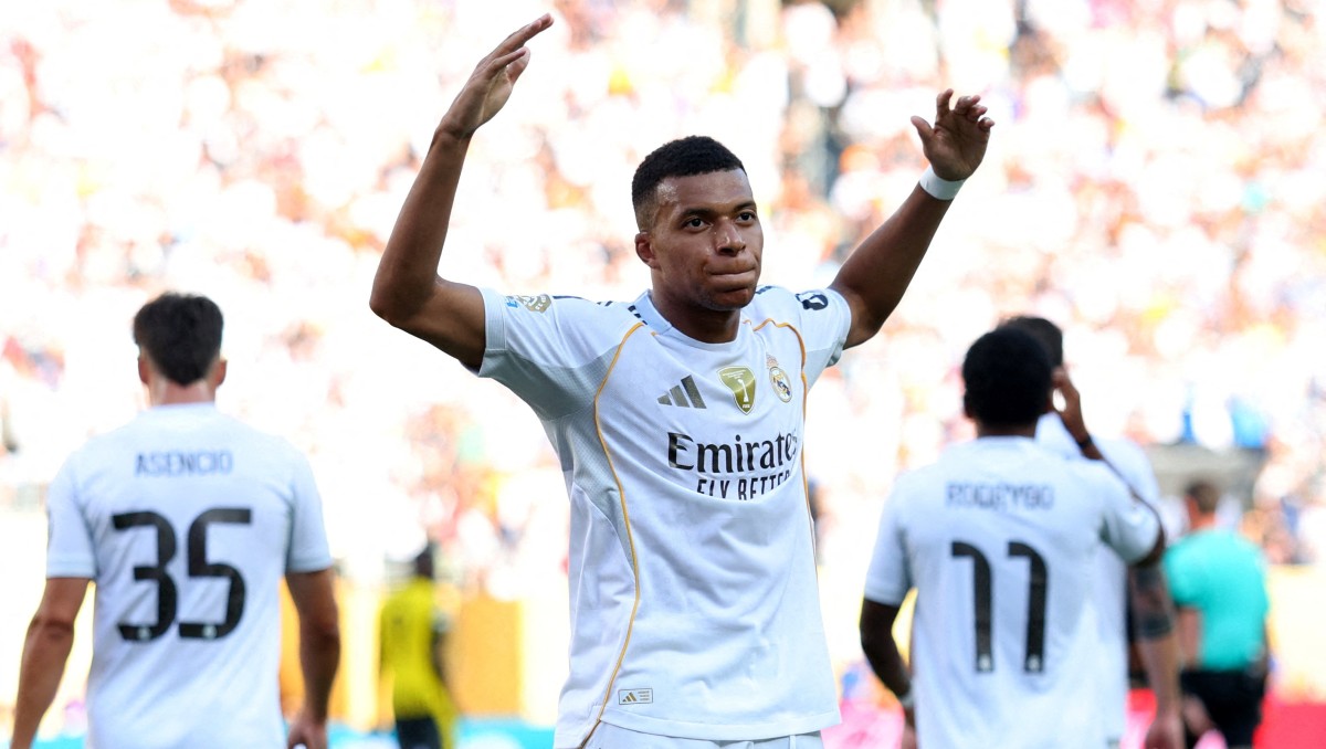 Kylian Mbappé retira demanda por acoso contra el PSG (Reuters)
