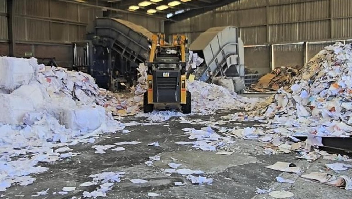 La empresa procesadora de papel entregó al IEEM un total de 5 mil 280 paquetes. Foto: (Especial)