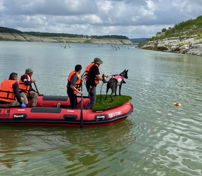 El equipo se sumó a brigadas de rescate que trabajan en Bandera, San Antonio y zonas contiguas. | Especial