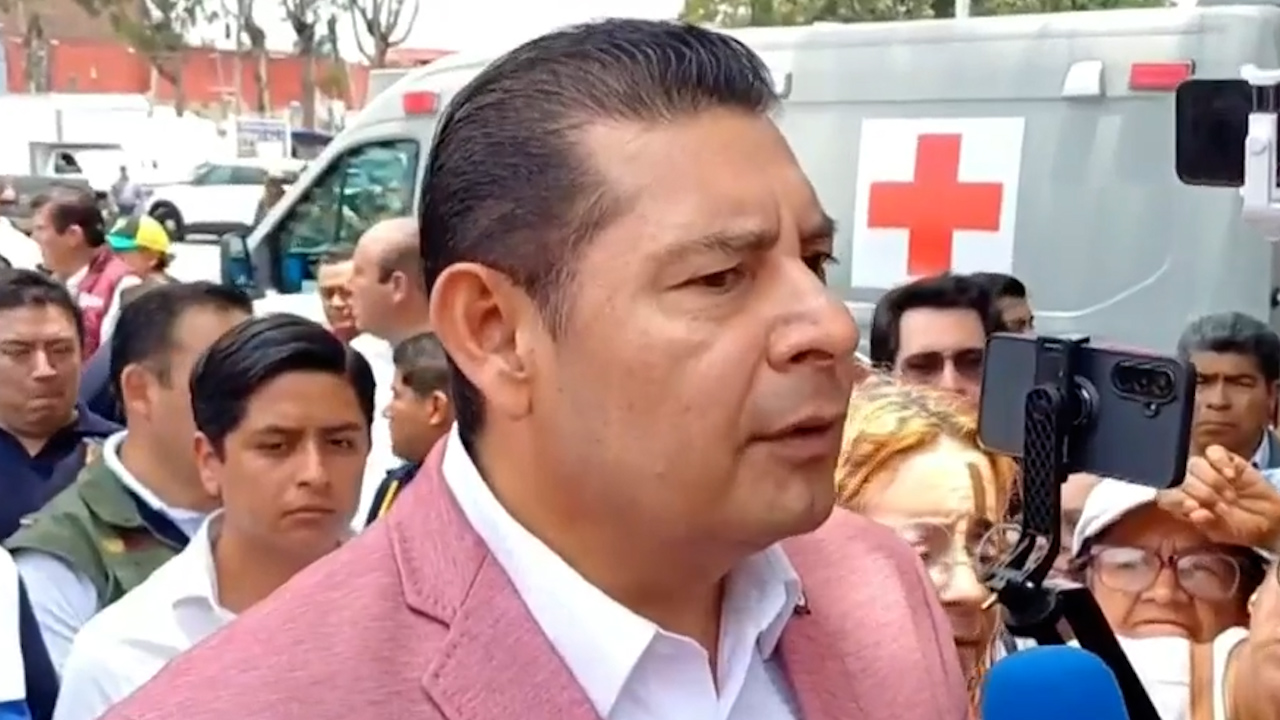 Gobernador de Puebla asegura no temer al escrutinio ante posible revocación de mandato