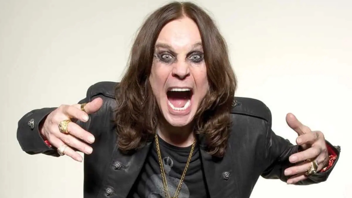 Ozzy Osbourne tendrá linea de maquillaje | Especial