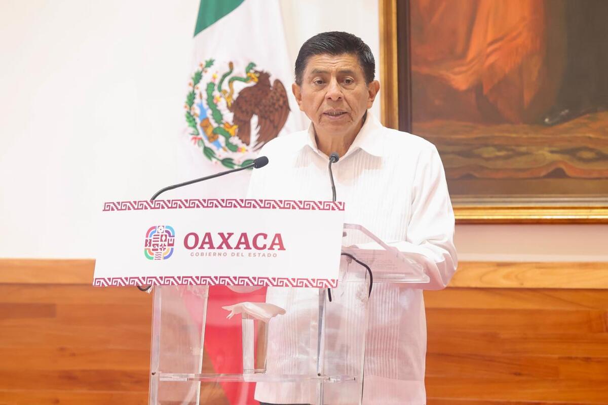 Salomón Jara critica reacción de la oposición.