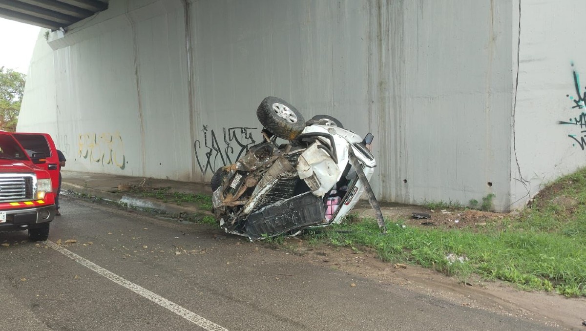 Accidente en el sector el Edén de Altamira. (Mario Juárez)