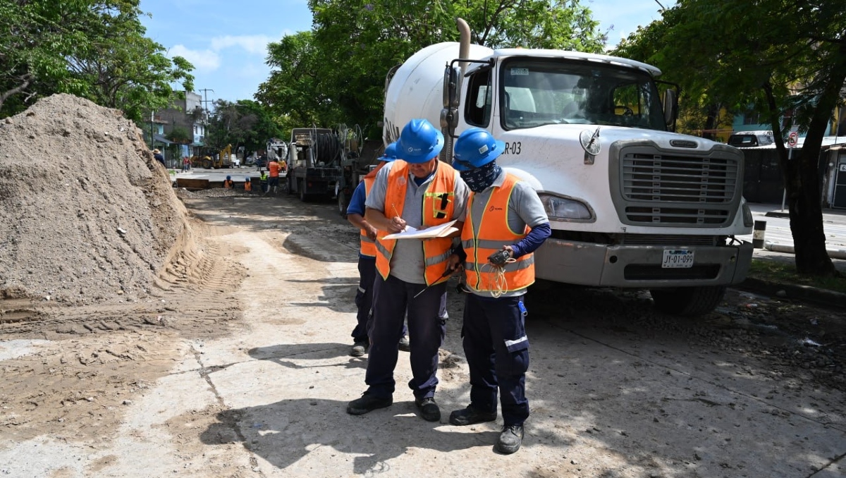 Delgadillo señaló que el SIAPA deberá hacerse cargo también de los afectados por el socavón en Av. Malecón (Foto: Cortesía)