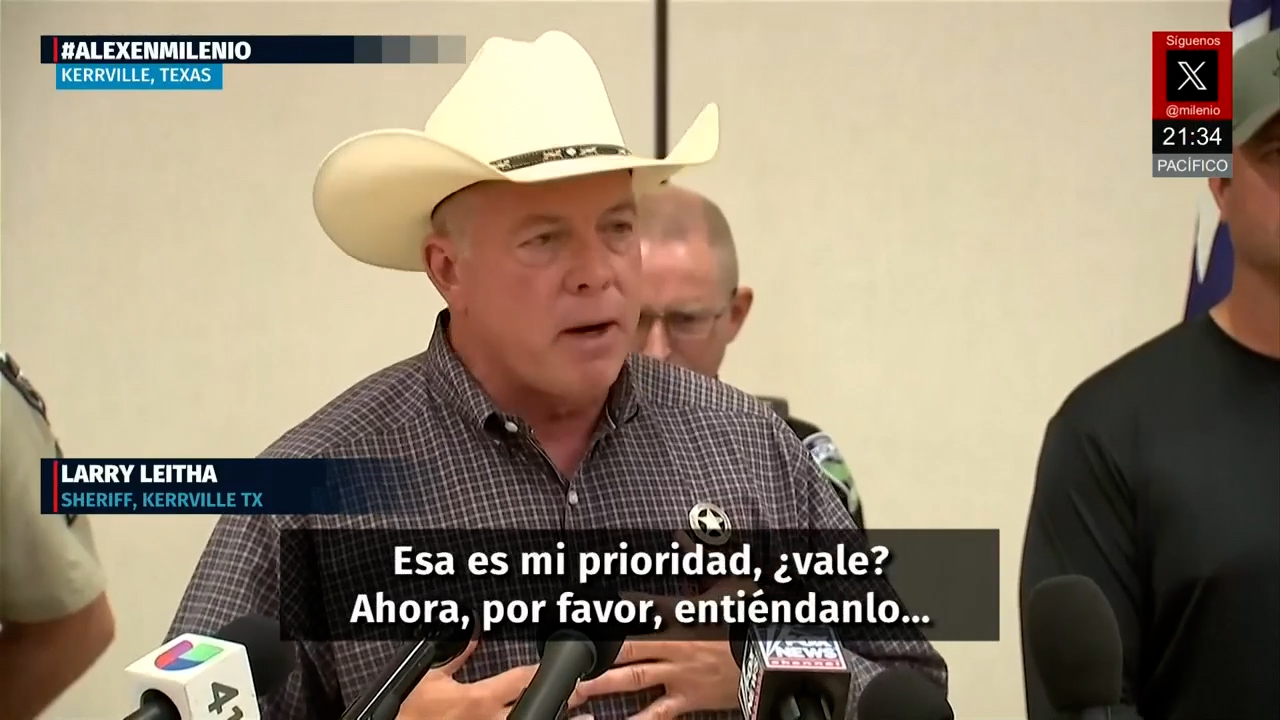Críticas por inundaciones hacen que el alcalde de Kerrville abandone la conferencia