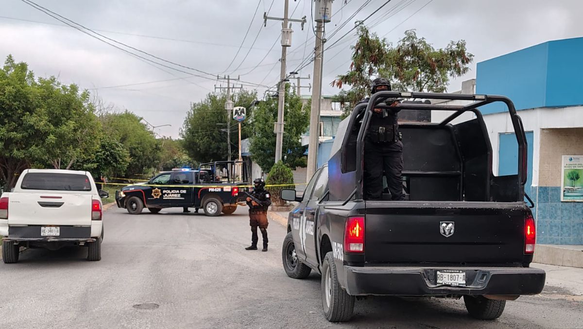 El joven llegó pidiendo auxilio hasta la casa de sus familiares y después fue baleado | Agustín Martínez