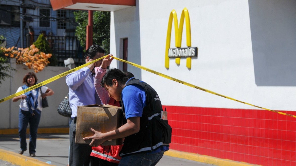 Los miembros del CJNG citan a sus reclutas en restaurantes de comida rápida / Cuartoscuro.