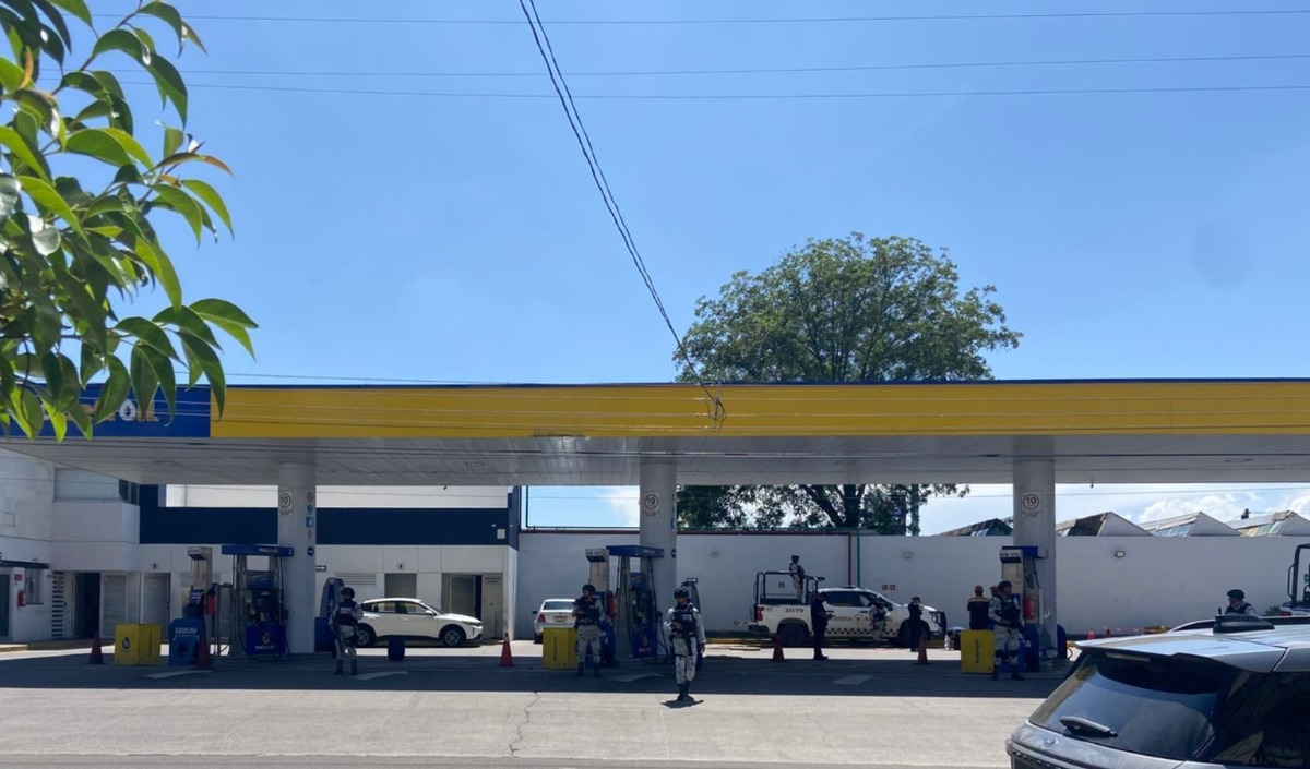 Operativo en gasolineras en Durango. | Especial