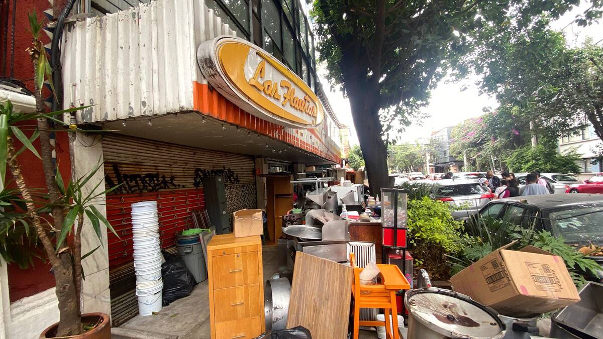 Desalojo de 'Las Flautas del la Roma'. | Foto: Roma Norte vía X.