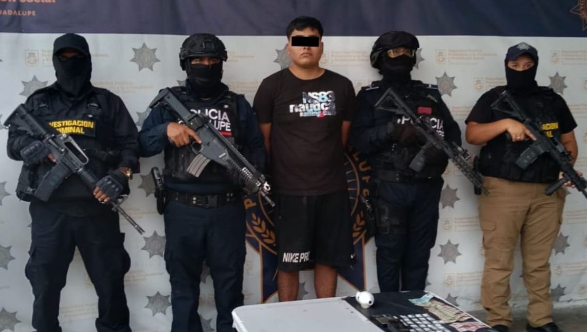 El hombre fue identificado como Leonel, de 21 años. Especial