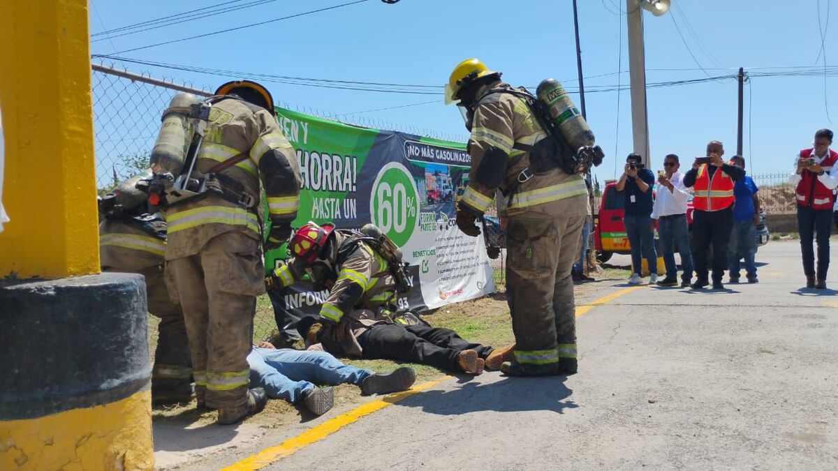 El simulacro se realizó a las 11:00 de la mañana en el Fraccionamiento Las Flores I. | Especial