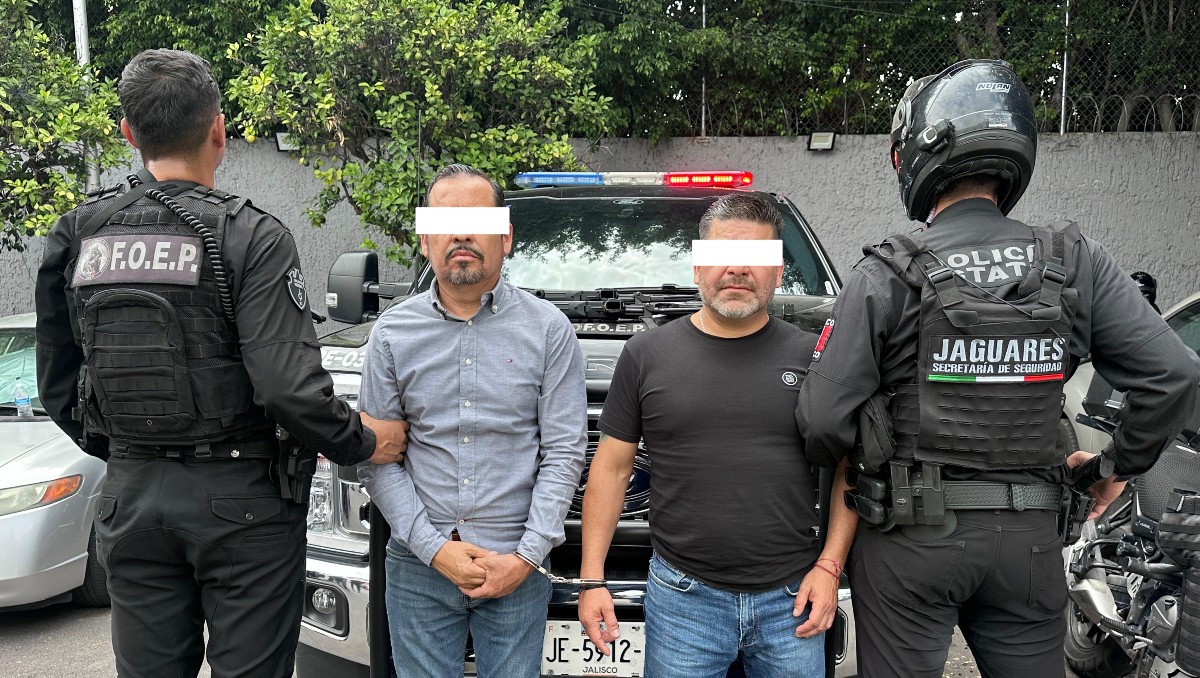 Elementos estatales detuvieron a dos escoltas falsos con armas en Tlajomulco (Cortesía)