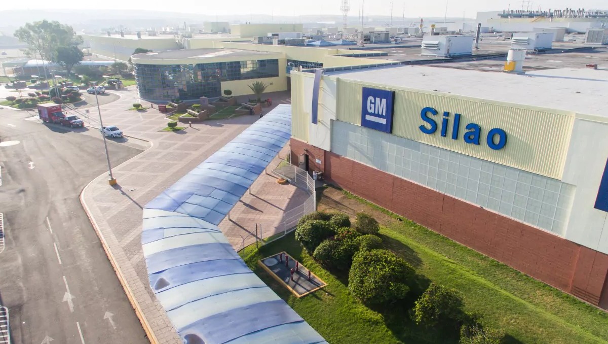 General Motors en Silao detiene su producción tras proceso operativo | Especial