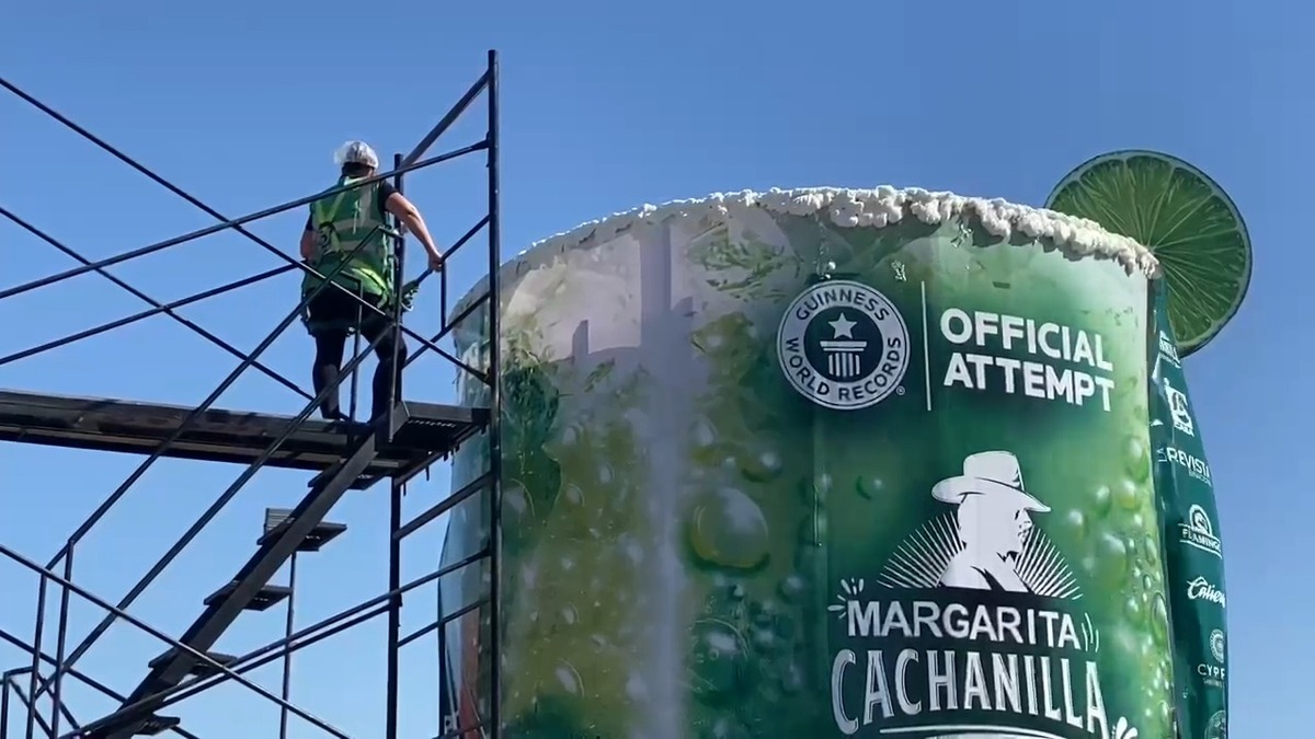 La margarita más grande del mundo en Tijuana. | Especial